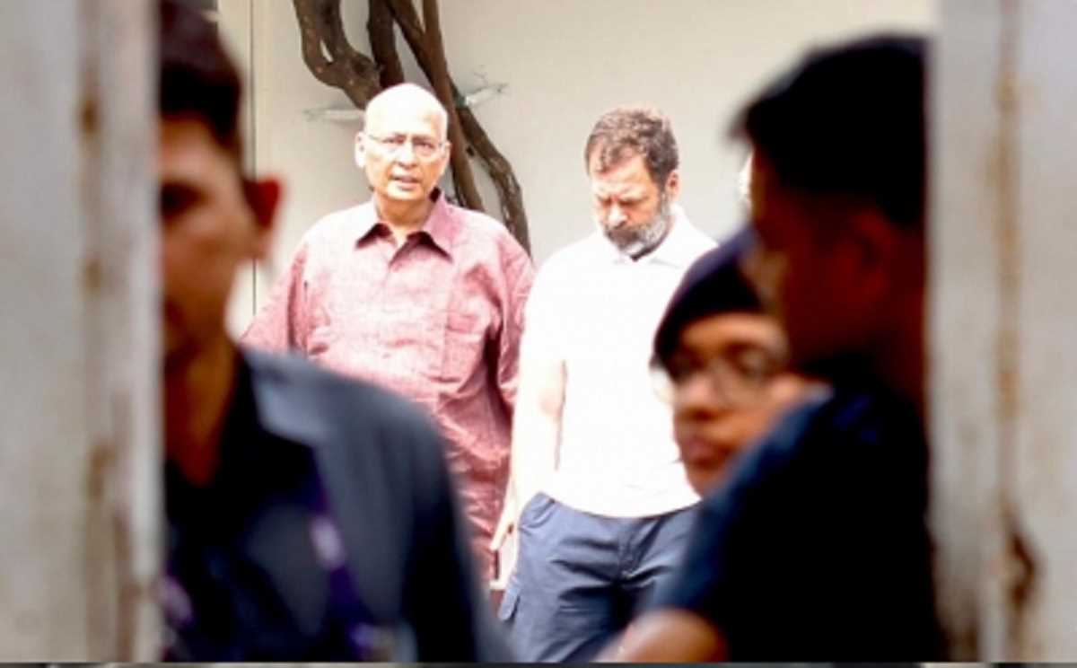 राहुल गांधी ने दिल्ली पुलिस को सूचना साझा करने का दिया भरोसा, मांगा समय राहुल गांधी ने दिल्ली पुलिस को सूचना साझा करने का दिया भरोसा, मांगा समय